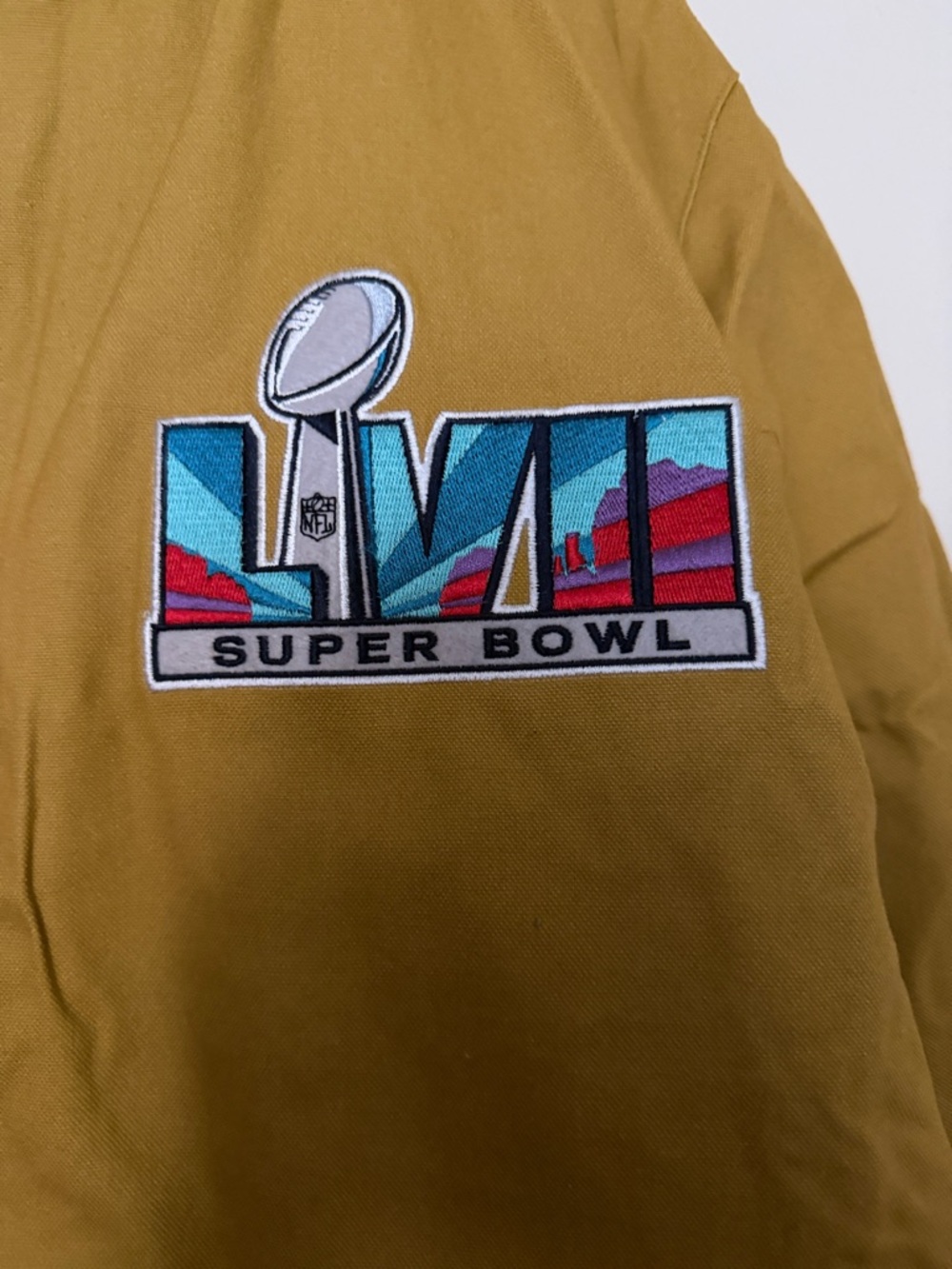NWT Official Super Bowl LVII Mustard Bomber Jacket SIZE XL - Picture 2 of 8